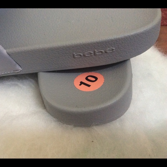 ♨️FINAL♨️Cute!! Bebe Comfort w/Pearls Crystals🎉 - Picture 3 of 7